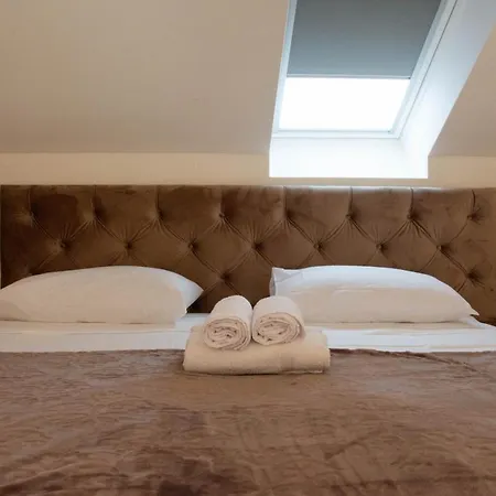 Bokun Mora, Bokun Neba Apartamento *